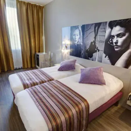 Plaza Hotel Arles
