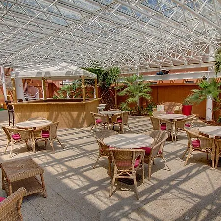 Hotel Plaza