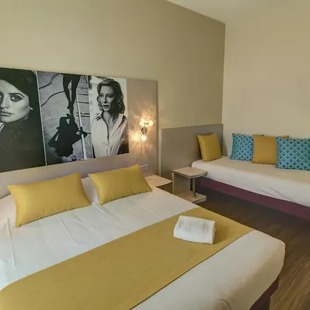 Plaza Hotel Arles
