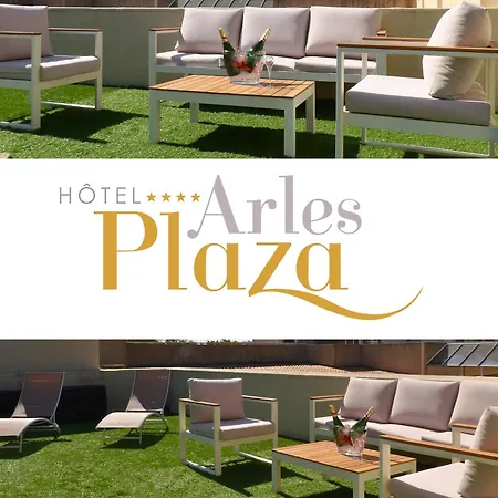 Plaza 4*